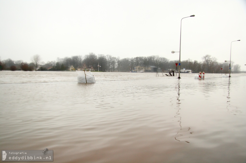 2011-01-14 Hoog water, Deventer 053 (1)